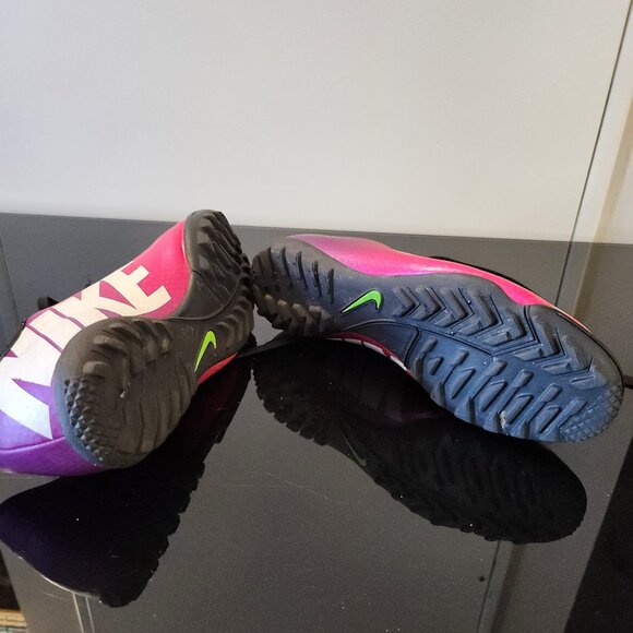 Nike Mercurial Victory Indoor/TF Soccer Shoes Pink/Green - Picture 4 of 5